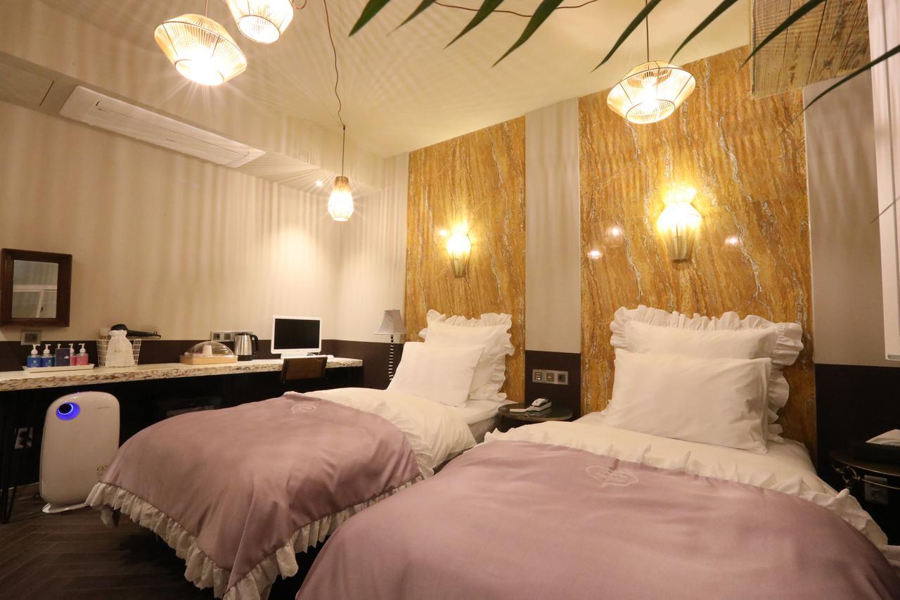 February Stay Gangseo Busan Exterior foto